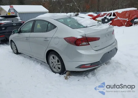 2019 Hyundai Elantra Value Edition z USA, uszkodzony, nr VIN 5NPD84LFXKH426687